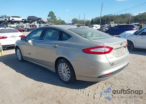 2015 Ford Fusion Hybrid Se из США, поврежденный, VIN 3FA6P0LU8FR190830